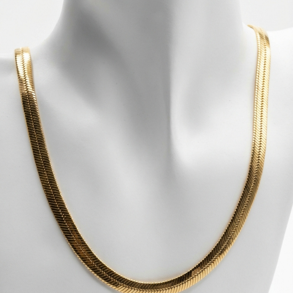 Lyra Snake Chain Necklace — front view